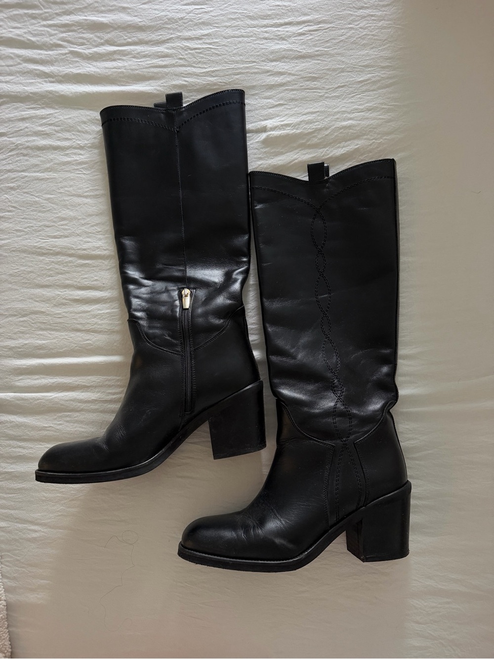 La Canadienne Leather Boots